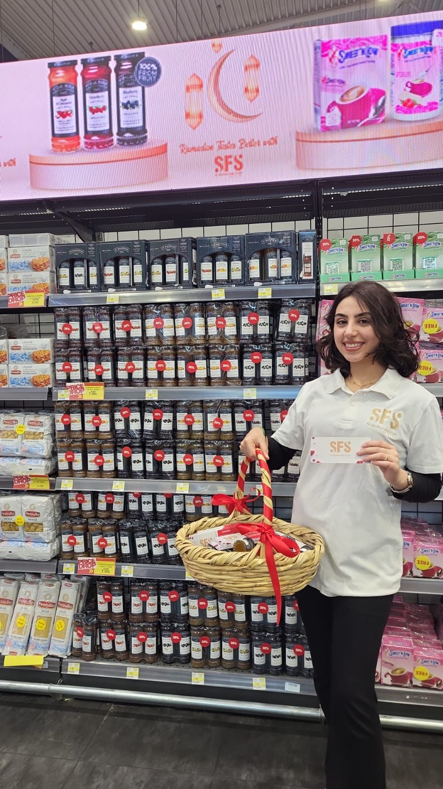 SFS Ramadan in-store activation with Saint Dalfour and Sweet'N Low